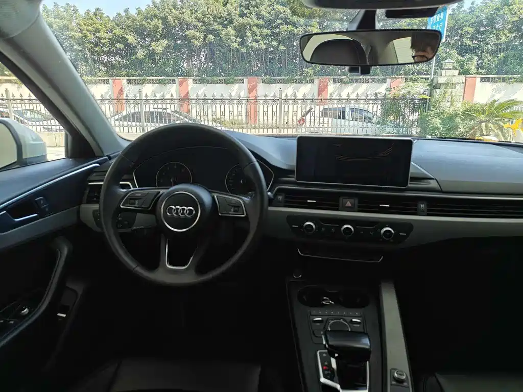 Audi A4L — миниатюра 14