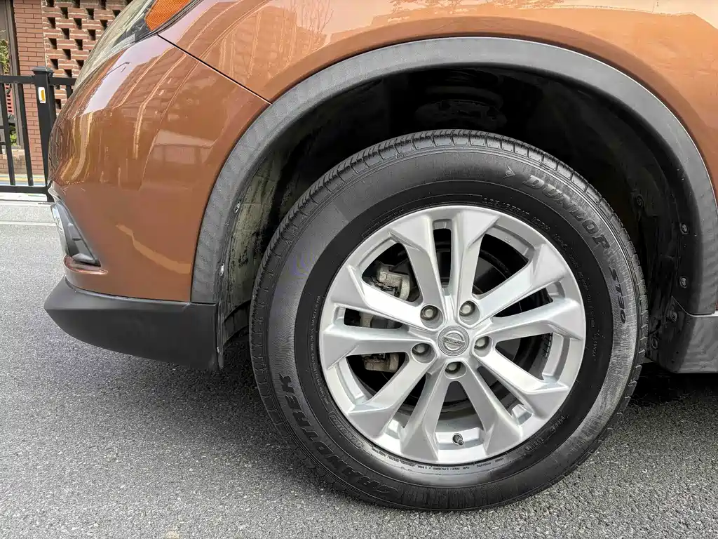 Nissan X-Trail — миниатюра 5