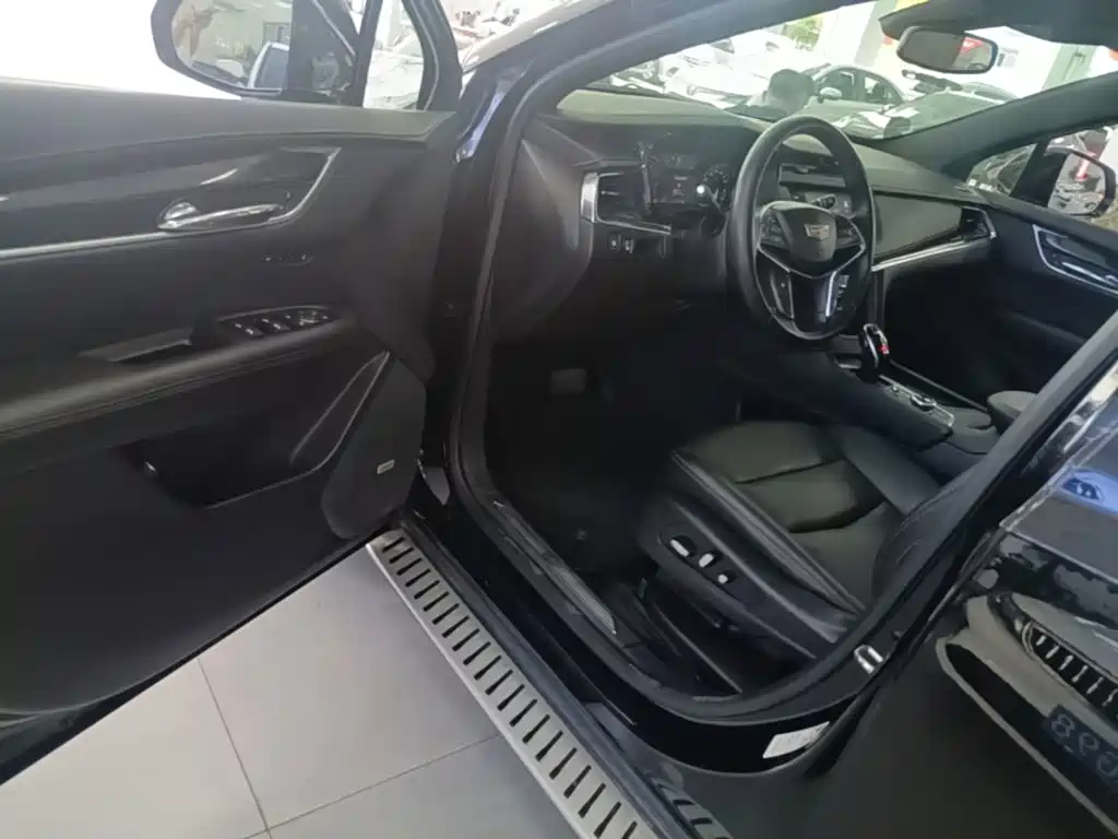 Cadillac XT5 — миниатюра 16