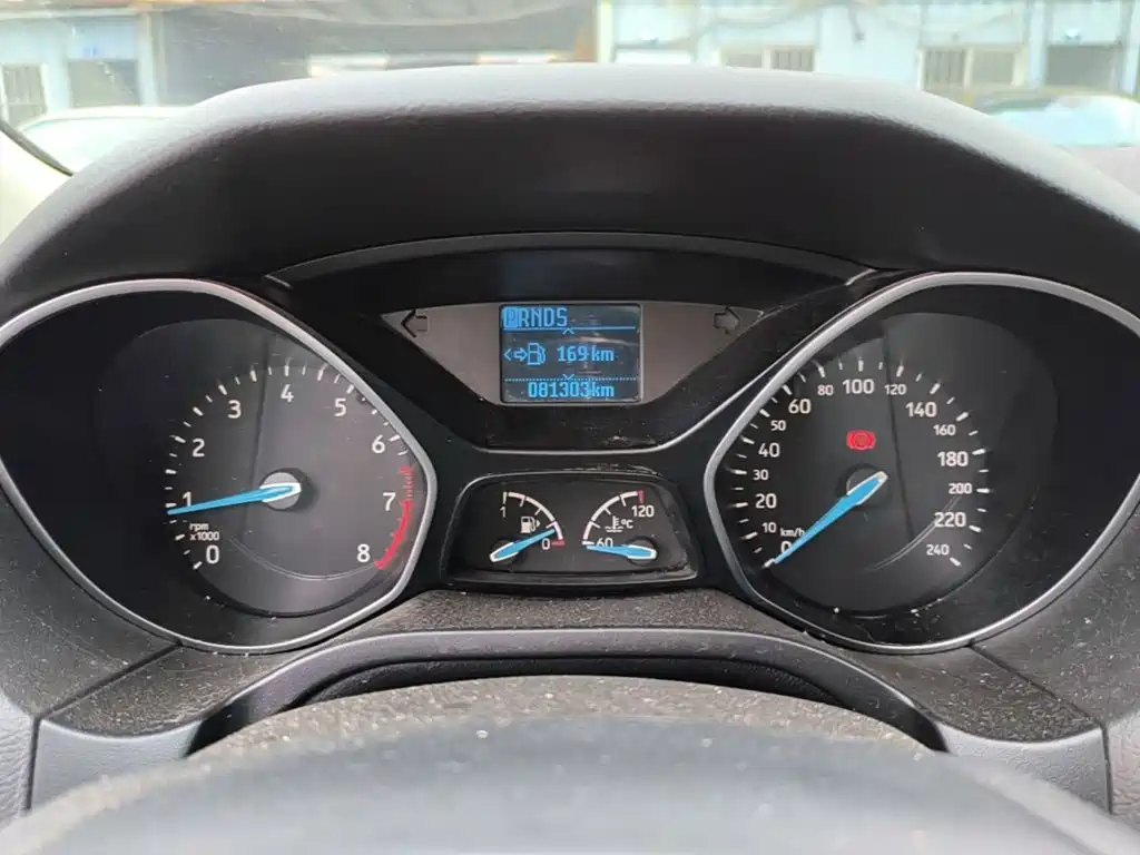 Ford Focus — миниатюра 12