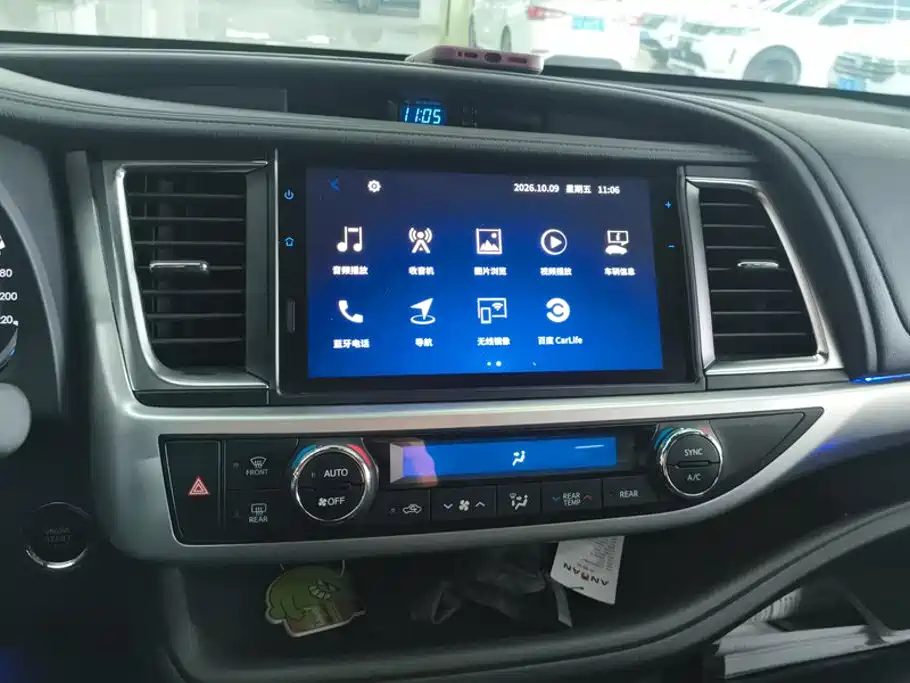 Toyota Highlander — миниатюра 13