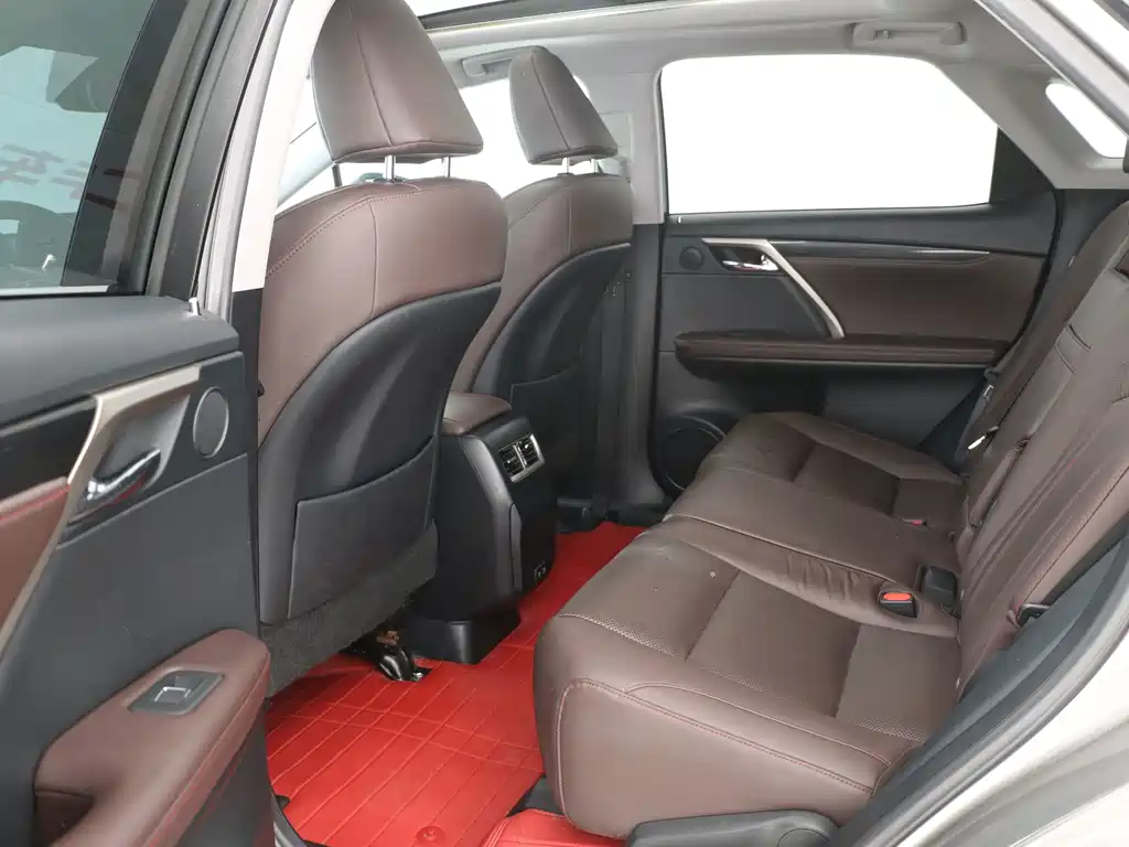 Lexus RX — миниатюра 8