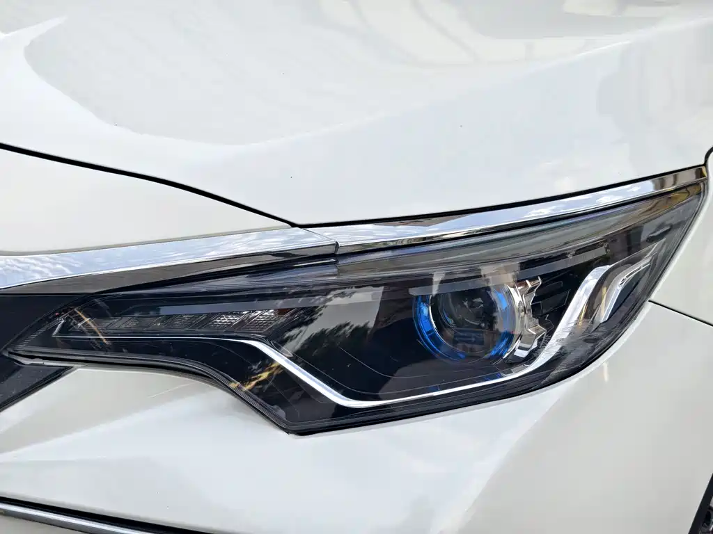 Venucia D60 EV — миниатюра 14