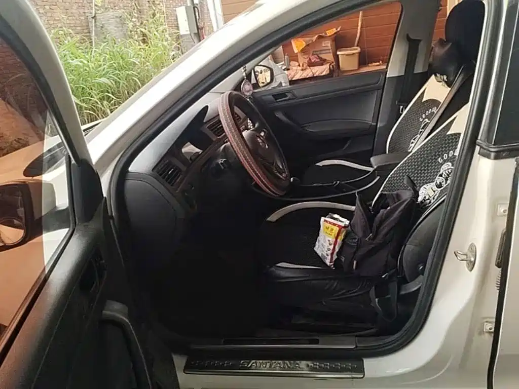 Volkswagen Santana — миниатюра 20