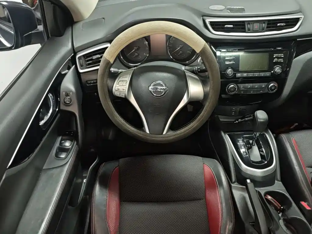 Nissan Qashqai — миниатюра 15
