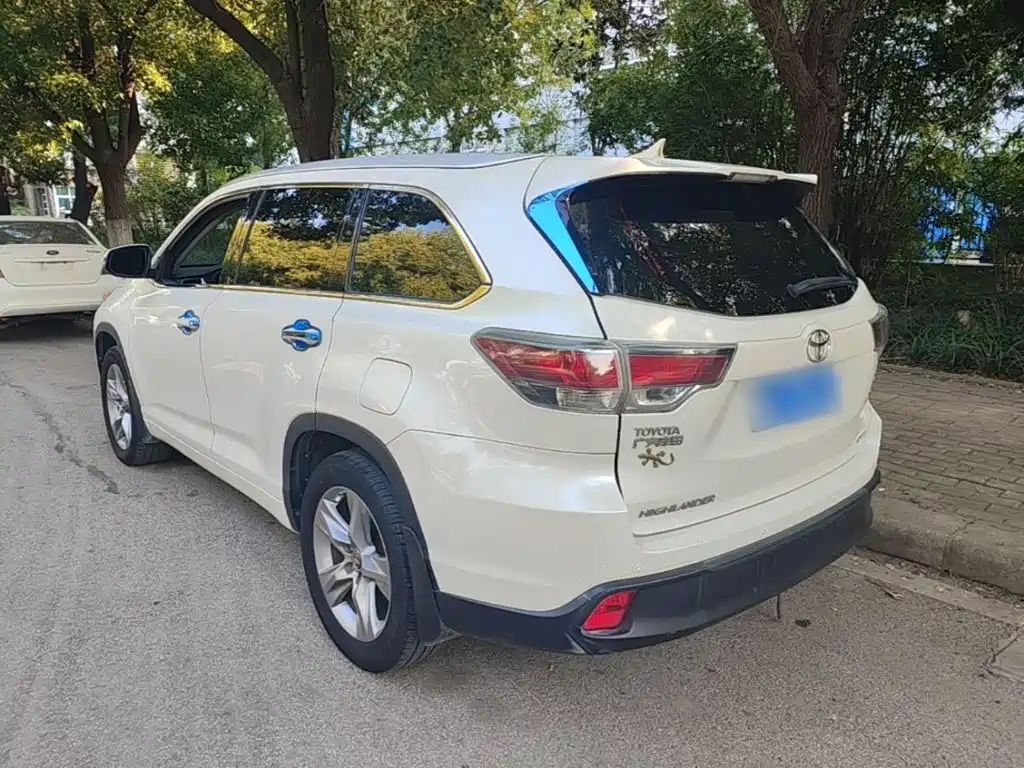 Toyota Highlander — миниатюра 5