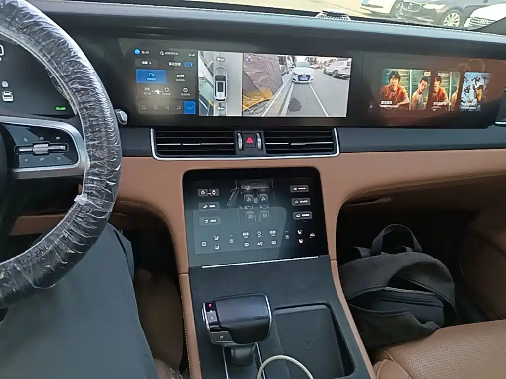 Li Auto Li ONE — миниатюра 13