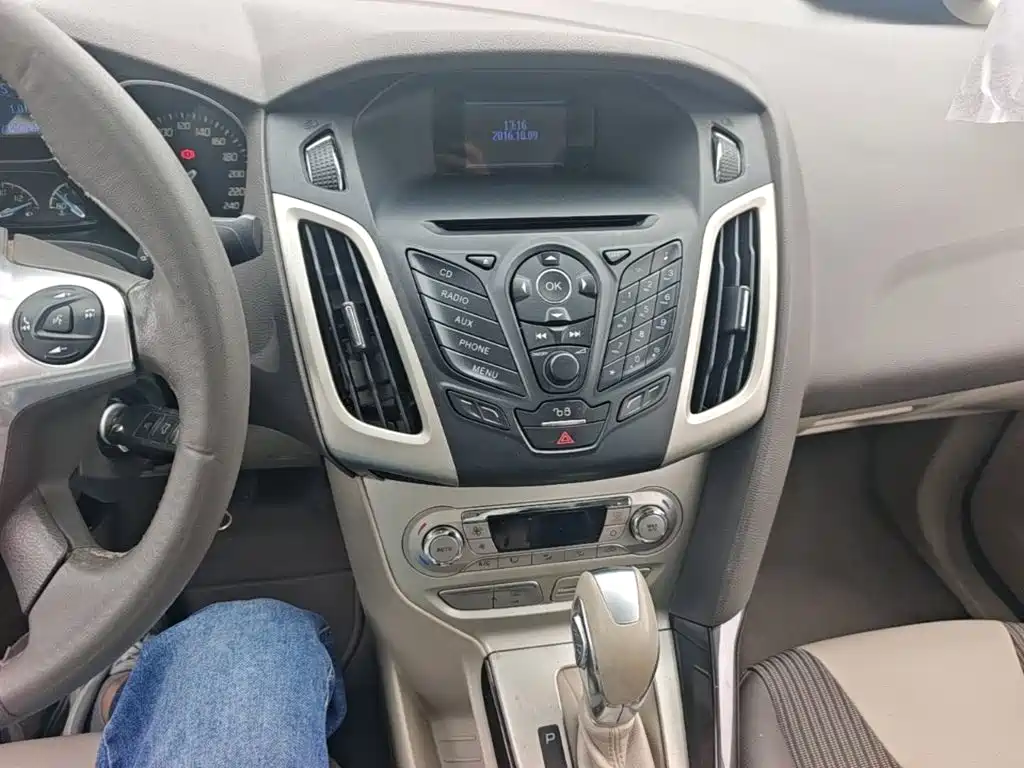 Ford Focus — миниатюра 13