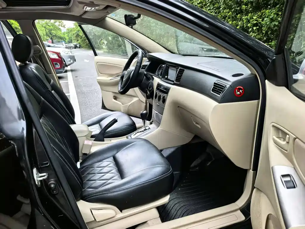 Toyota Corolla — миниатюра 6