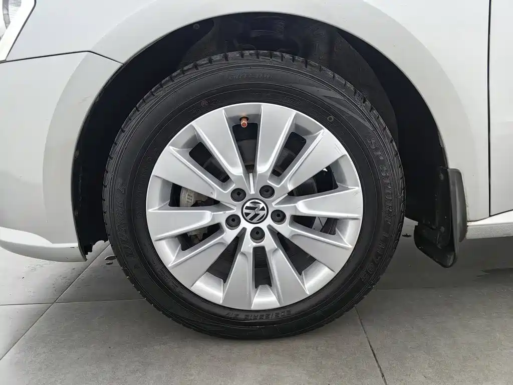 Volkswagen Lavida — миниатюра 17