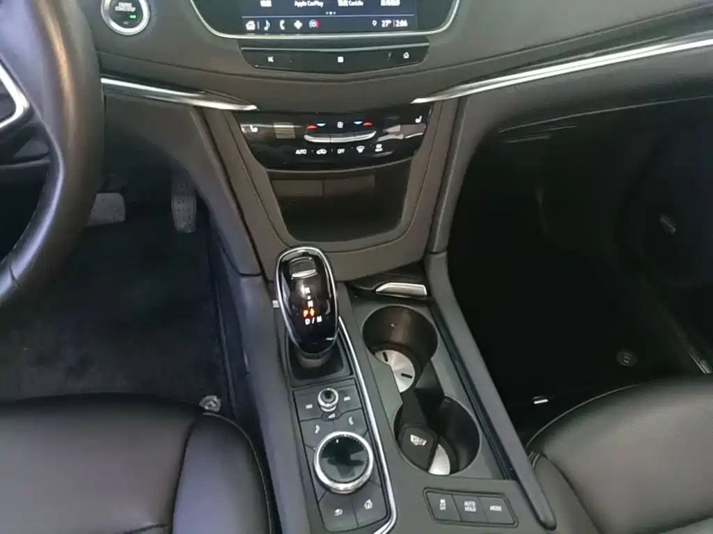 Cadillac XT5 — миниатюра 14
