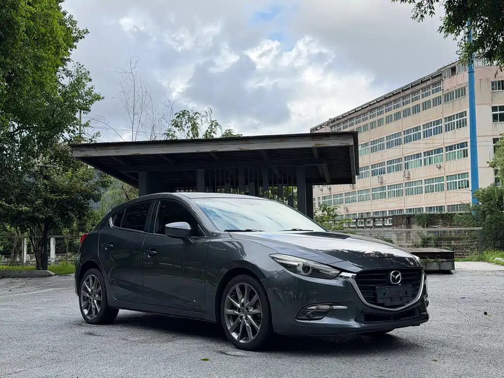 Mazda 3 Axela — миниатюра 3