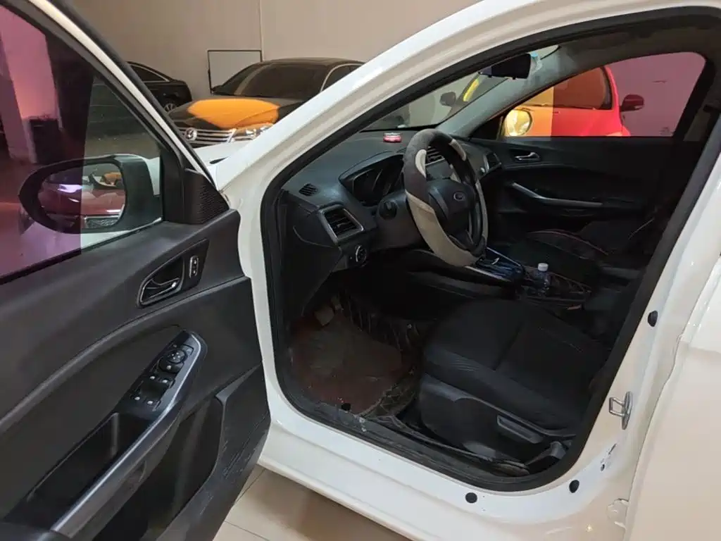 Ford Escort — миниатюра 16