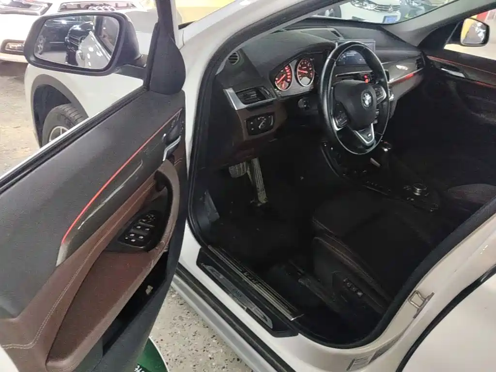BMW X1 — миниатюра 16