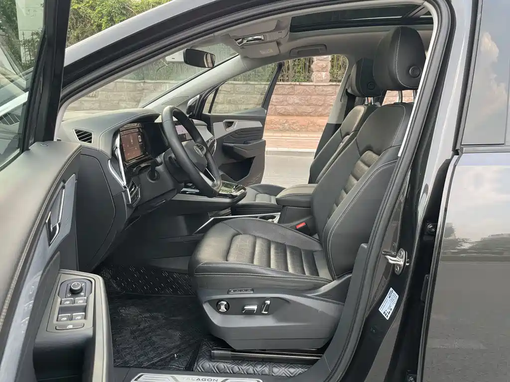 Volkswagen Viloran 2023 380TSI Luxury Pro 6 мест