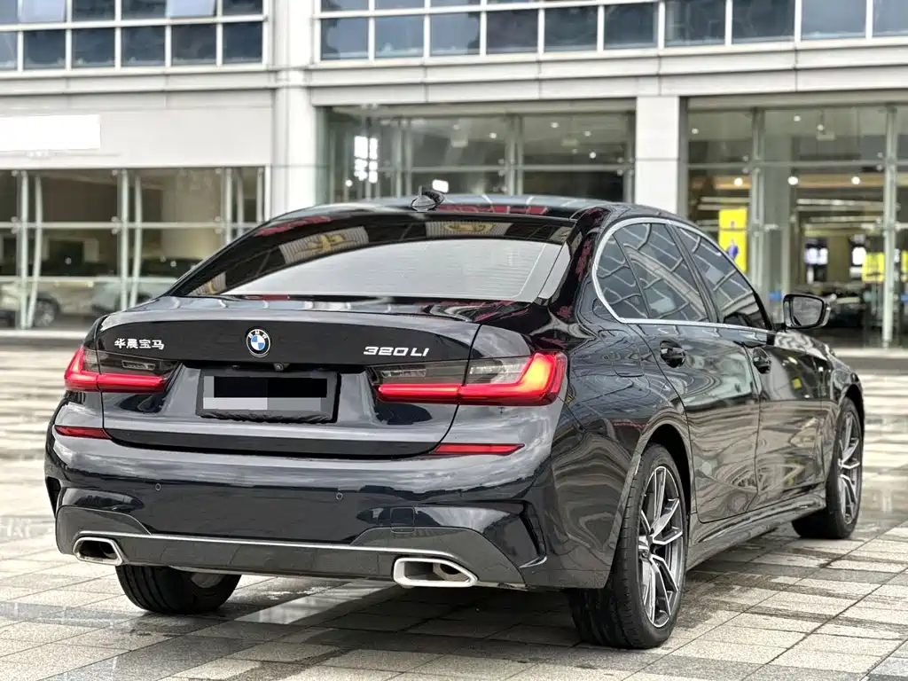 BMW 3 Series — миниатюра 7