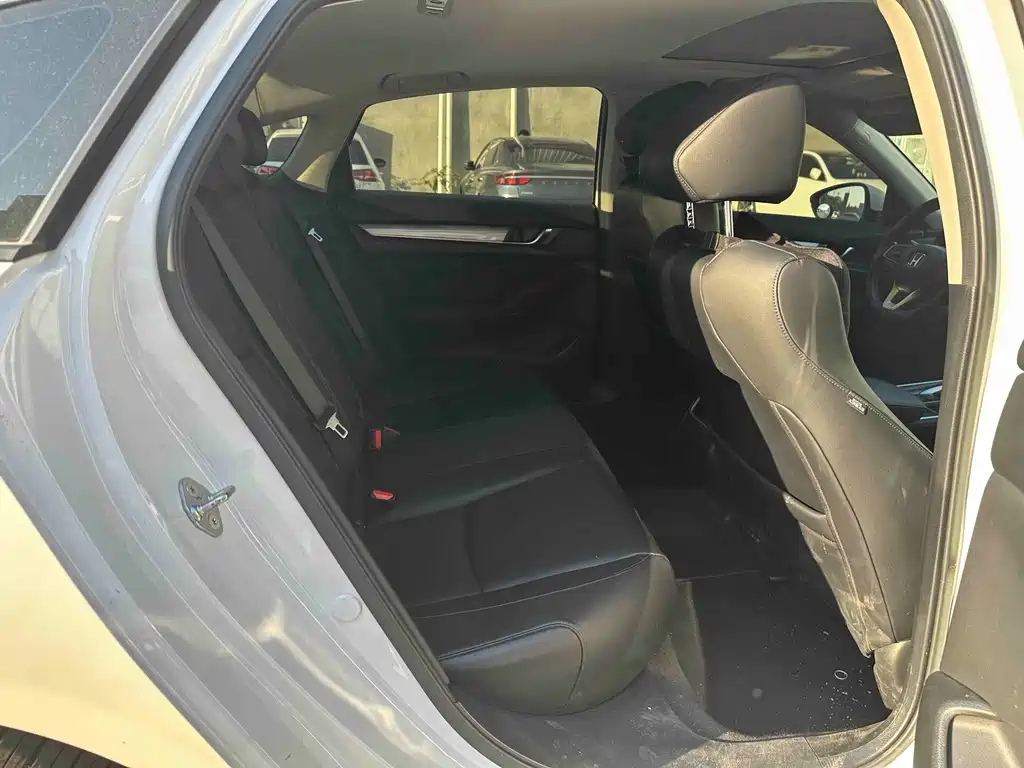 Honda Accord — миниатюра 4