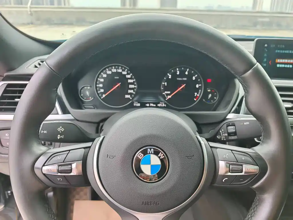 BMW 3 Series GT — миниатюра 12