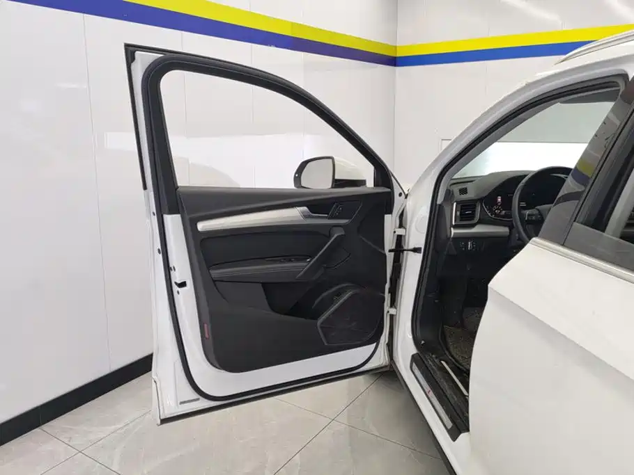 Audi Q5L — миниатюра 7