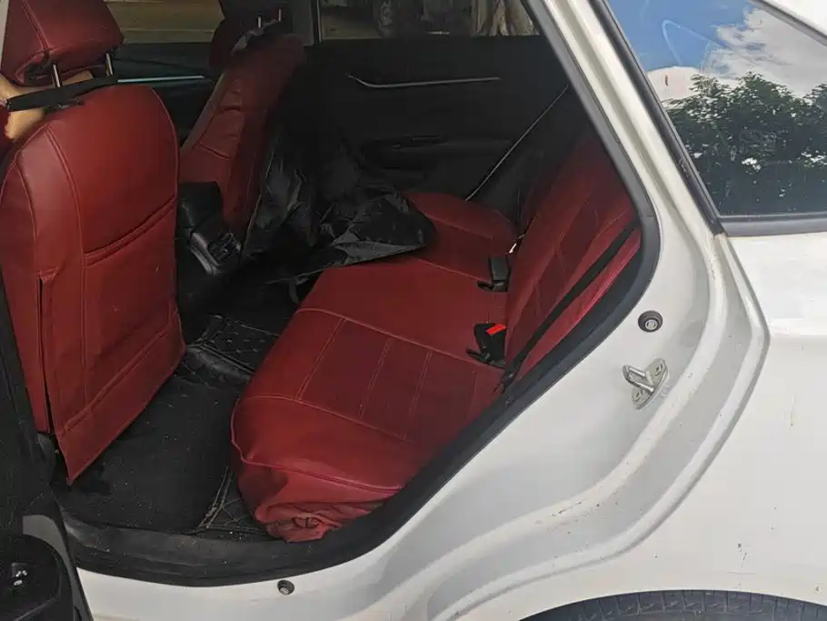 Buick Excelle — миниатюра 11