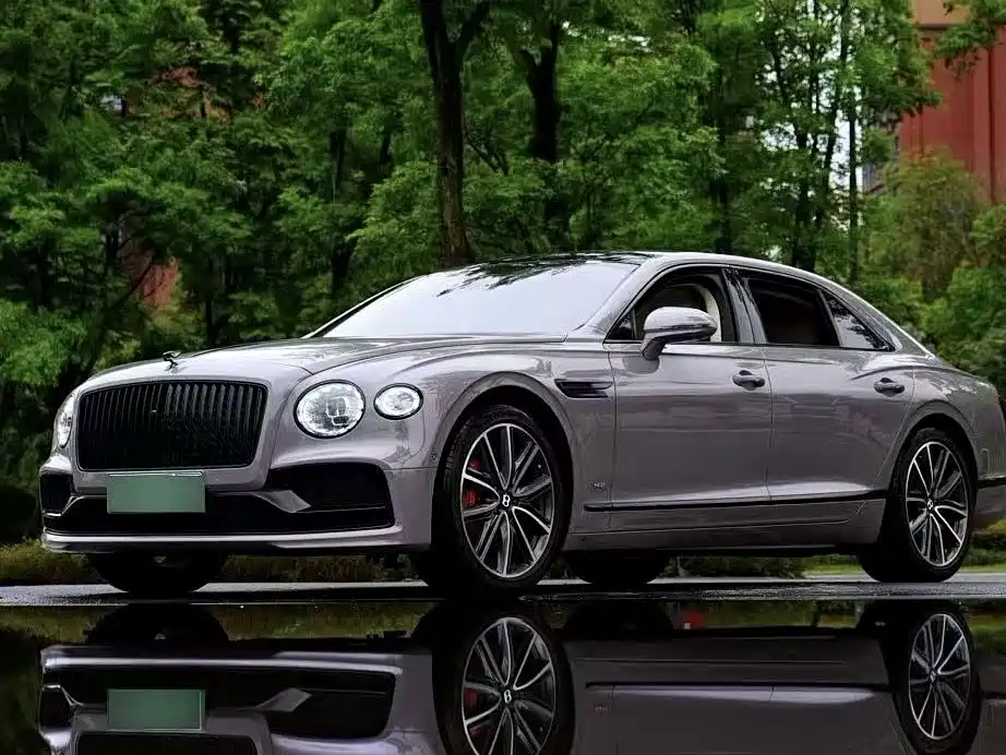 Bentley Flying Spur PHEV 2022