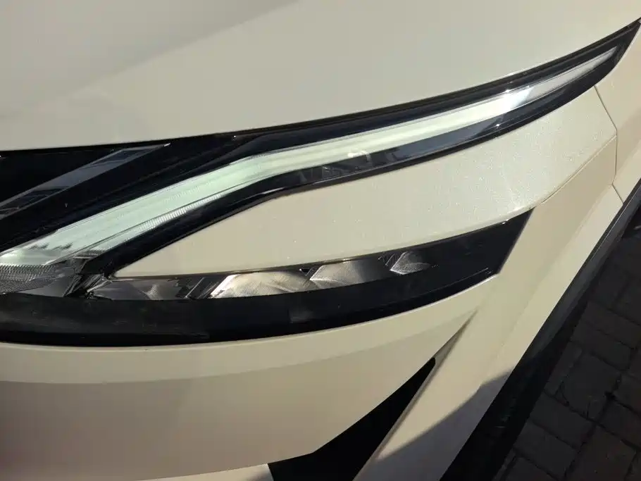 Nissan Qashqai — миниатюра 5