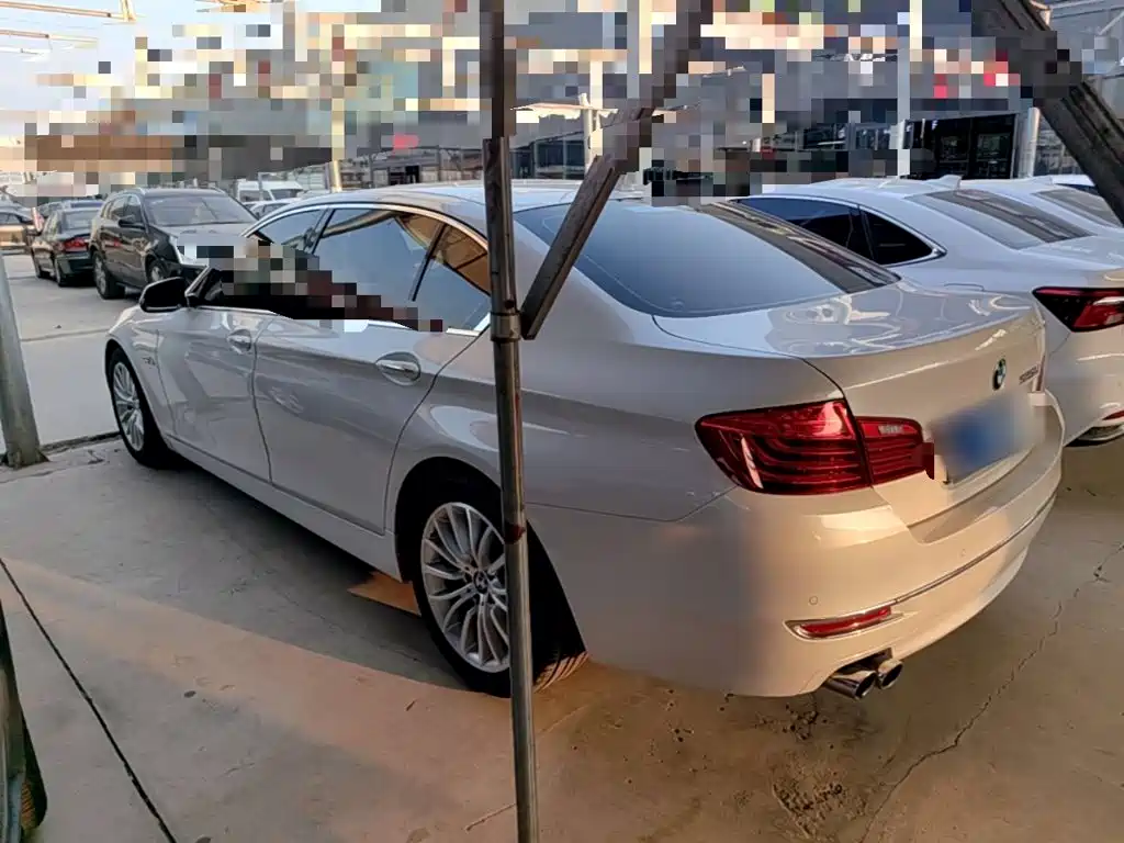 BMW 5 Series — миниатюра 5