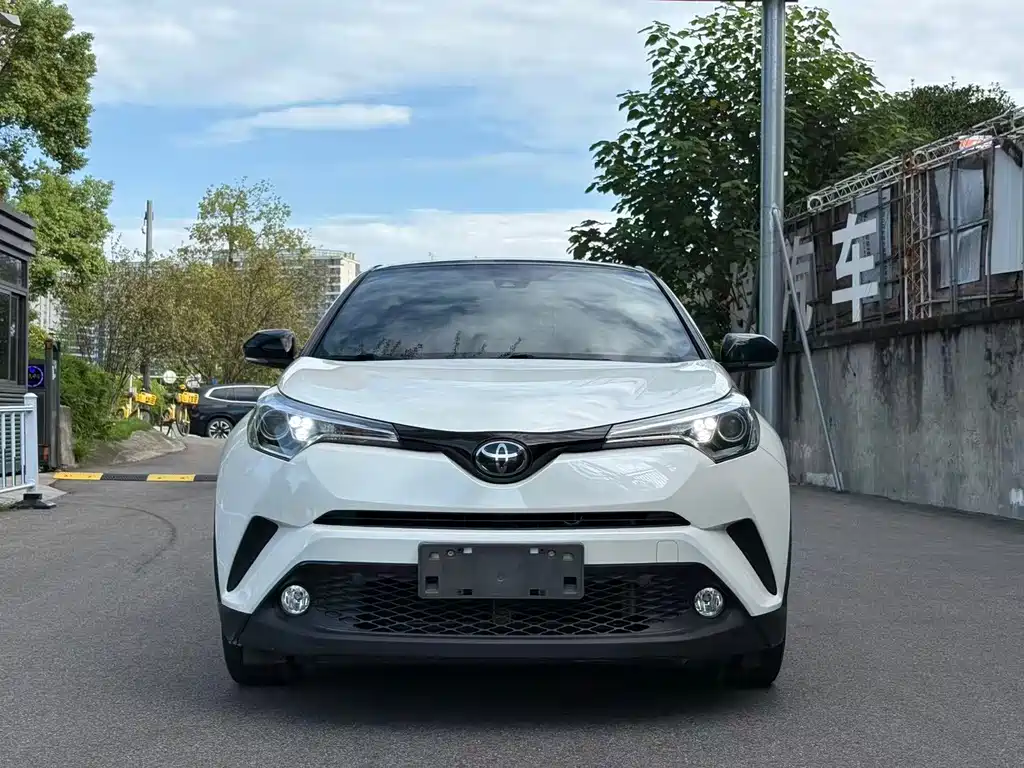 Toyota C-HR — миниатюра 2