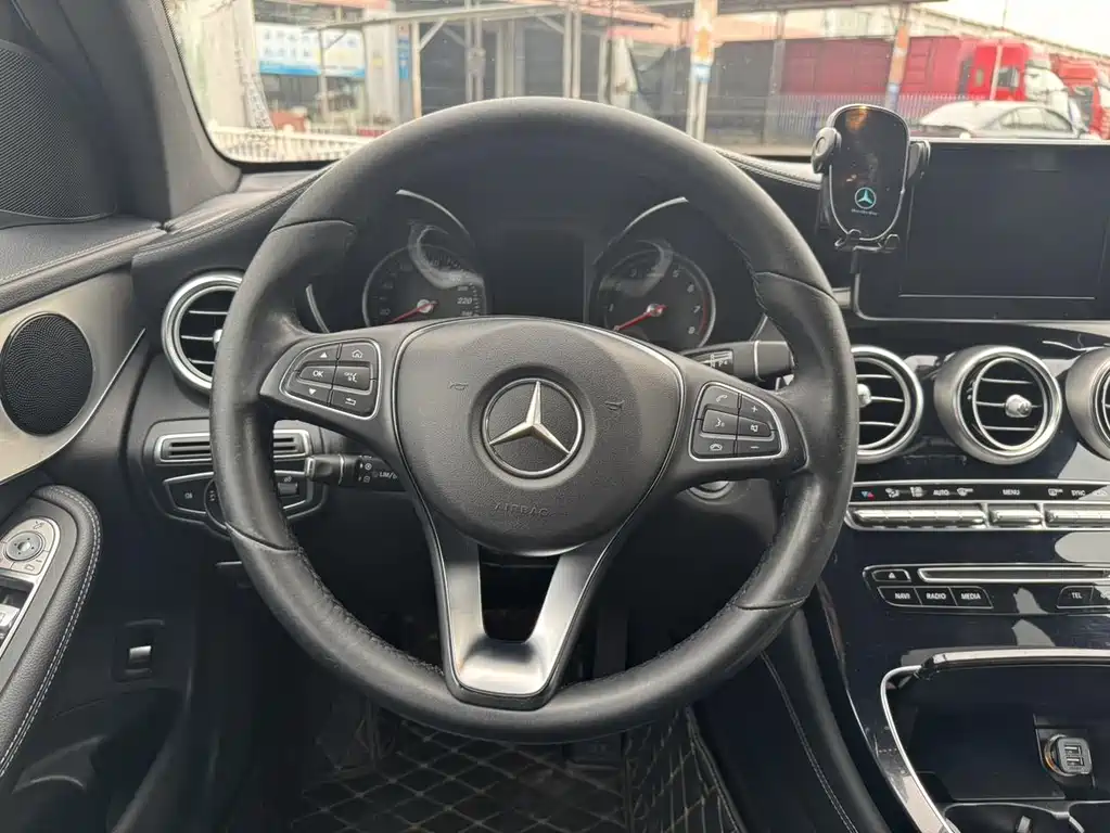 Mercedes-Benz GLC Coupe — миниатюра 17