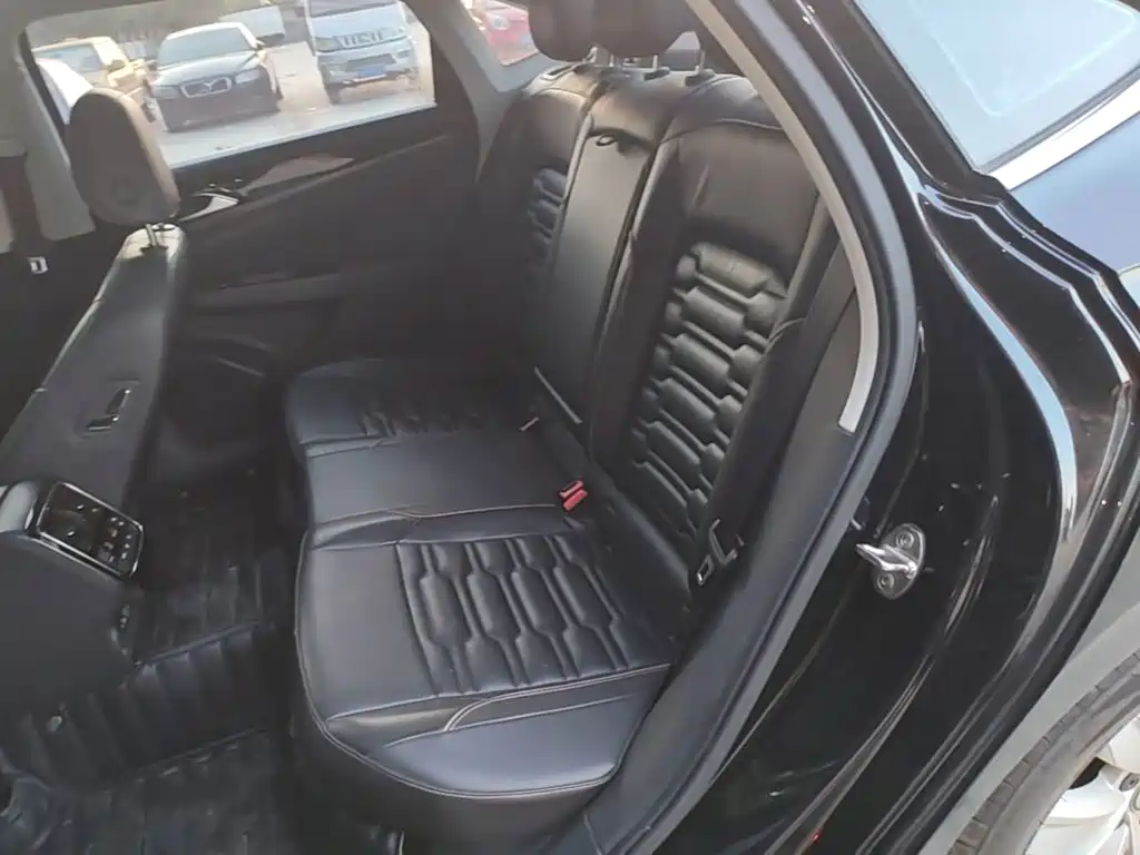 Volkswagen Passat — миниатюра 17