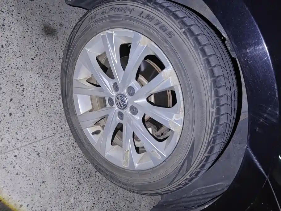 Volkswagen Lavida — миниатюра 6