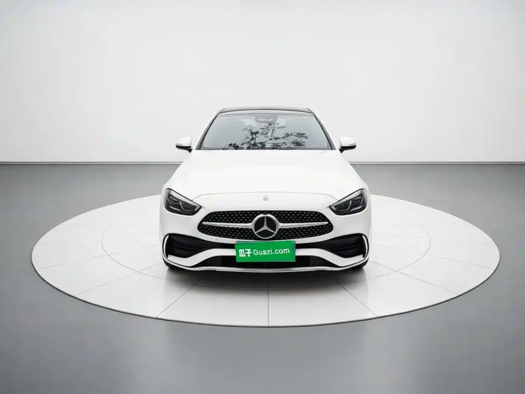 Mercedes-Benz C-Class — миниатюра 2