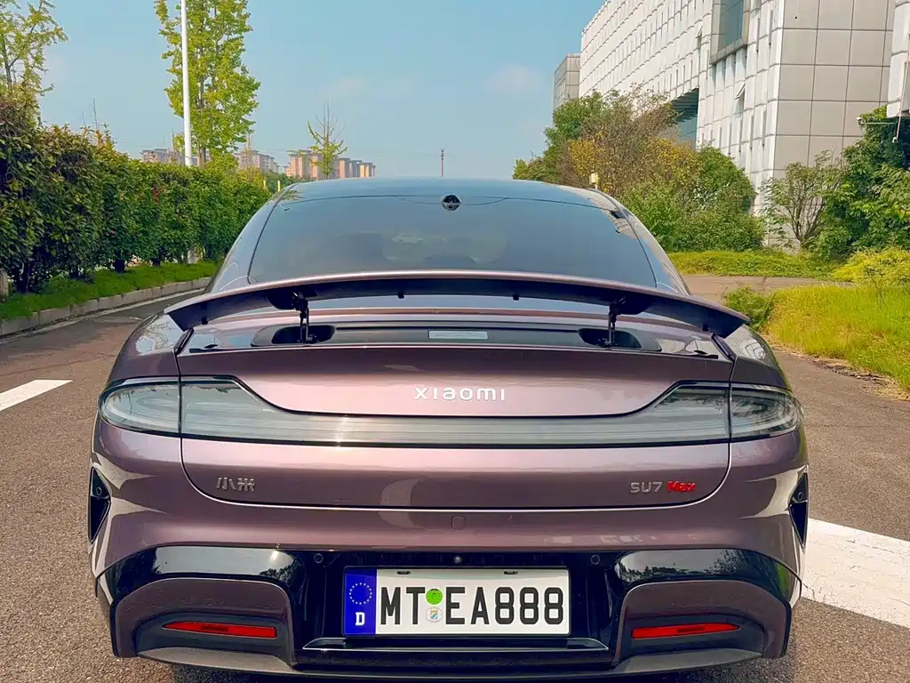 Xiaomi SU7 — миниатюра 6