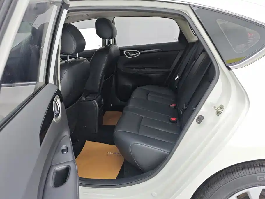 Nissan Sylphy — миниатюра 11