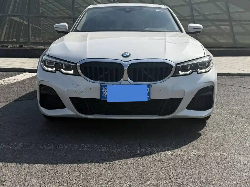BMW 3 Series — миниатюра 2
