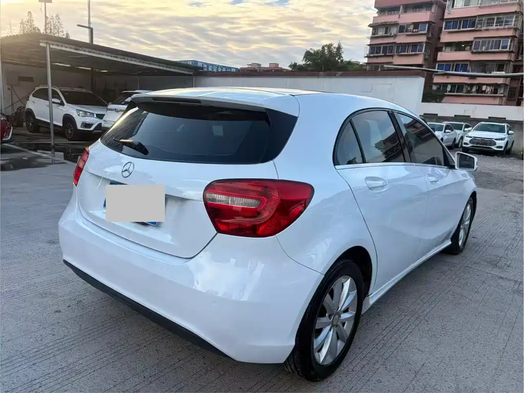 Mercedes-Benz A-Class (Import) — миниатюра 9