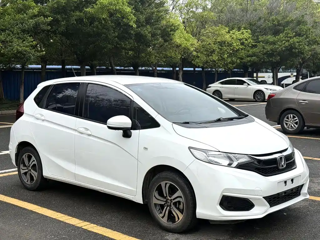 Honda Fit — миниатюра 3