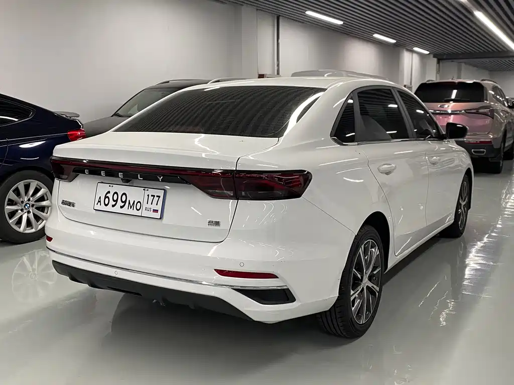 Geely Emgrand — миниатюра 4