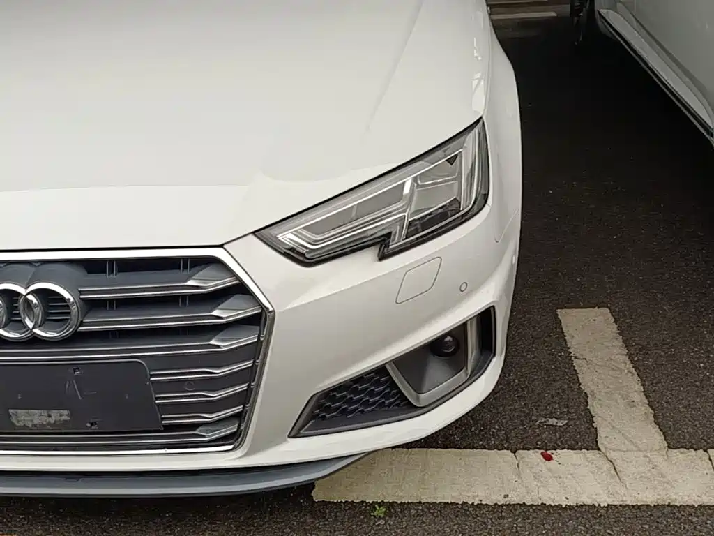 Audi A4L — миниатюра 24