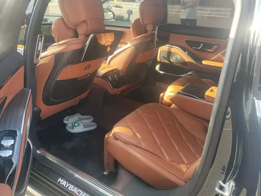 Mercedes-Benz S-Class — миниатюра 11