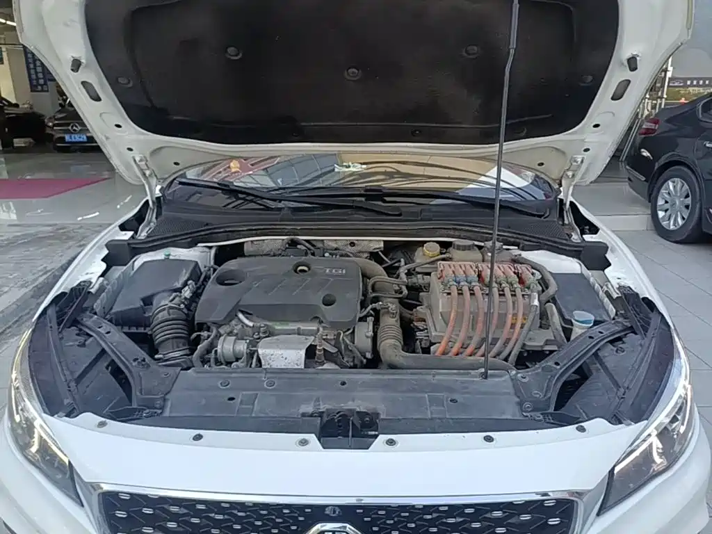 MG 6 New Energy — миниатюра 20