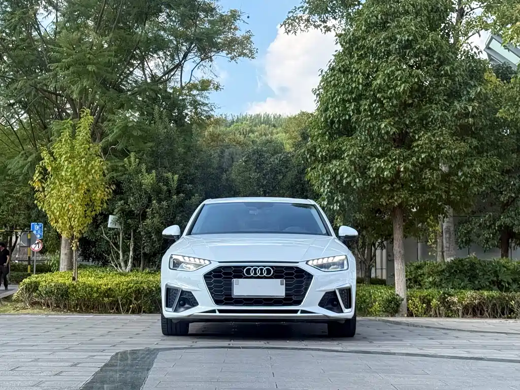 Audi A4L — миниатюра 2