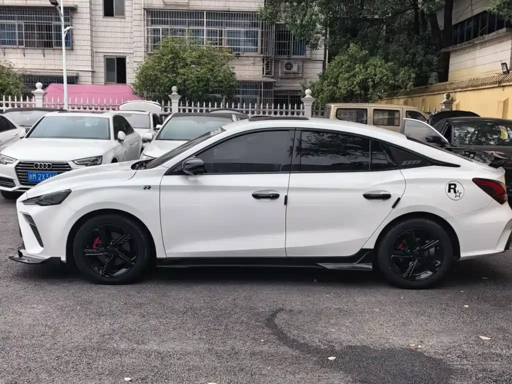 MG MG5 Scorpio — миниатюра 3