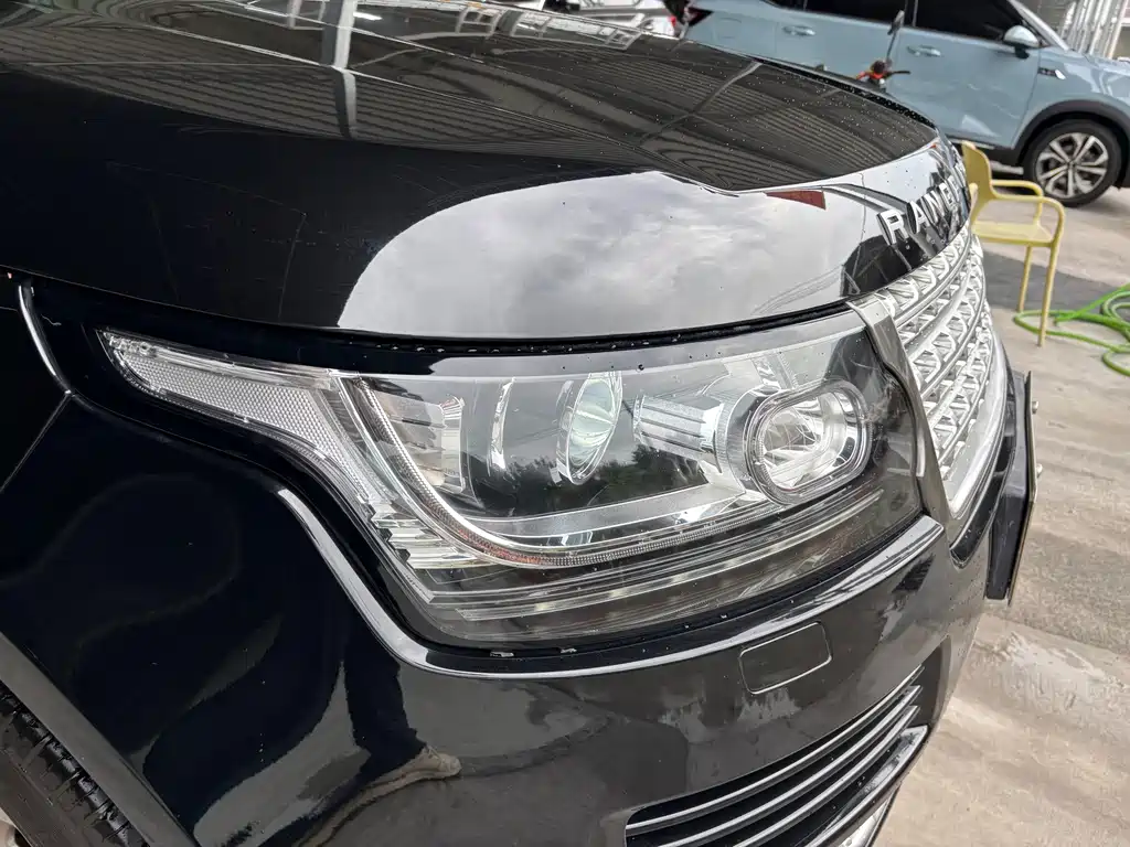 Land Rover Range Rover — миниатюра 19