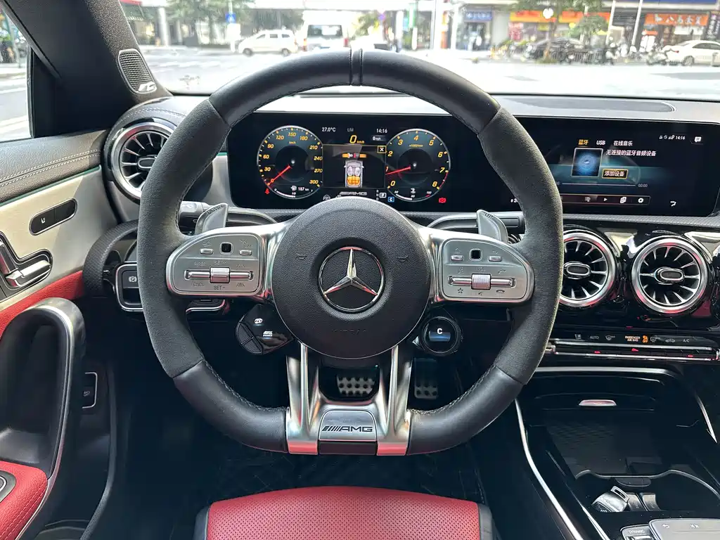 MERCEDES-BENZ CLA AMG