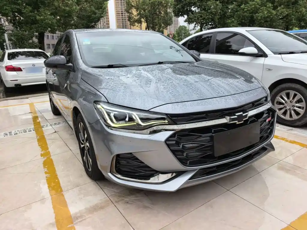 Chevrolet Monza — миниатюра 4