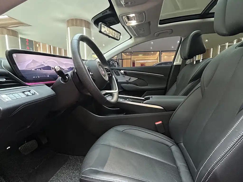 Buick LaCrosse — миниатюра 15
