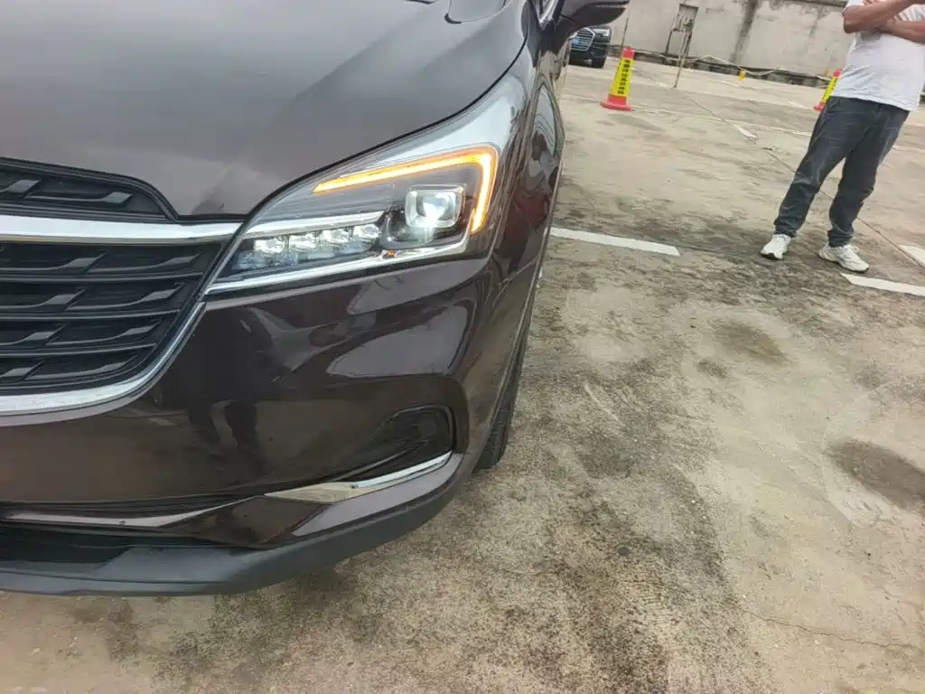 Buick Envision Plus — миниатюра 24