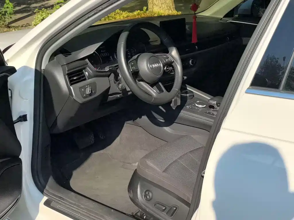 Audi A4L — миниатюра 4
