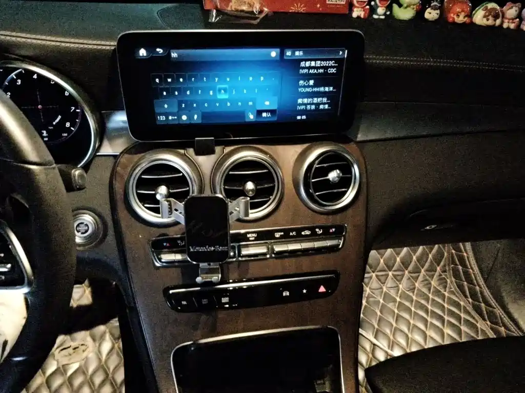 Mercedes-Benz GLC — миниатюра 9
